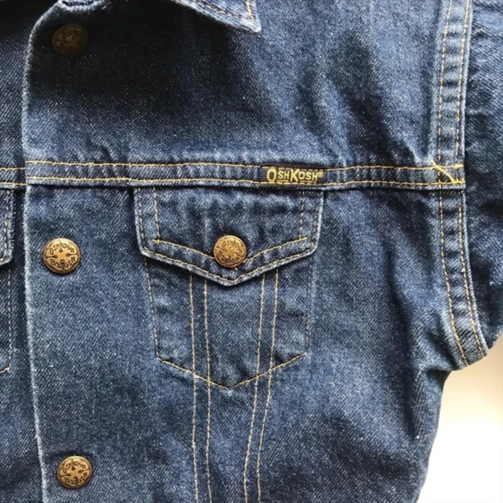 Vintage Oshkosh (made in USA) dark wash denim jacket EUC 3T